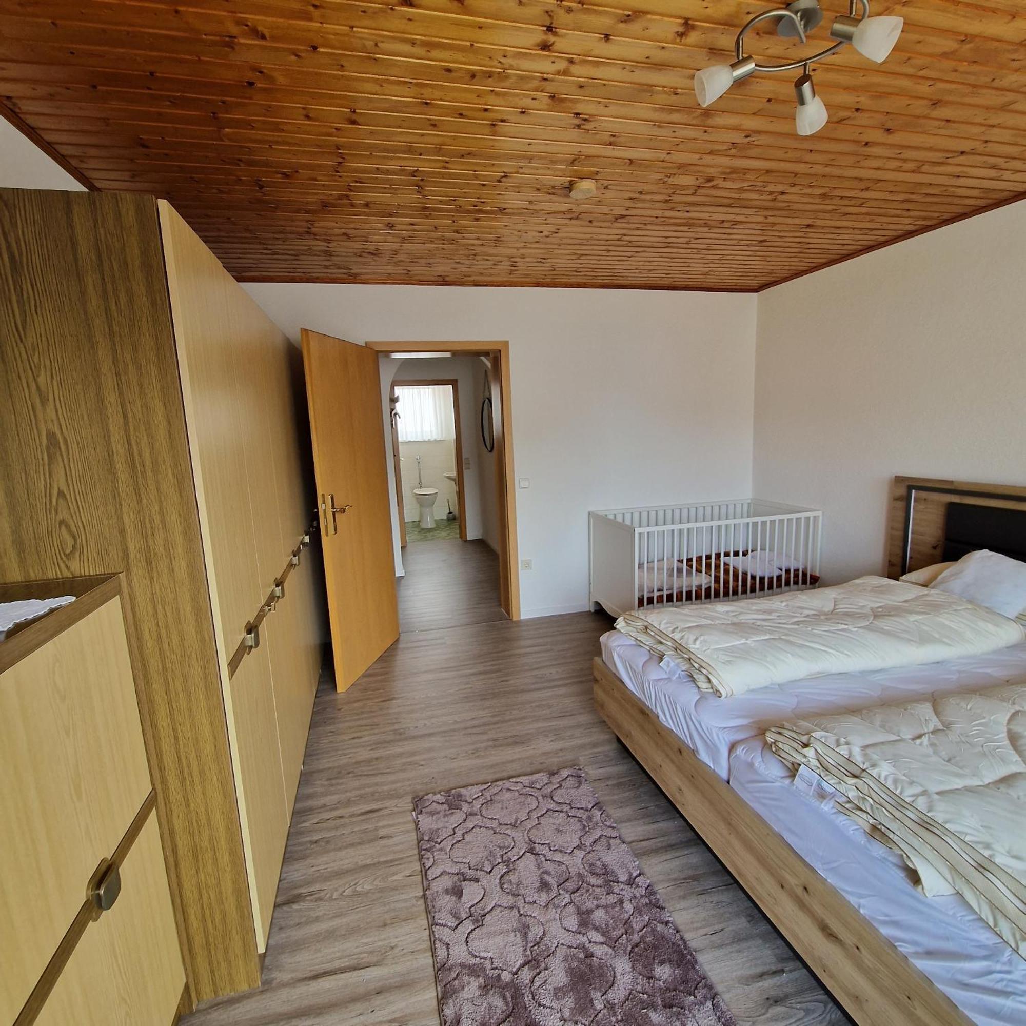 Ferienwohnung Mawitha Roth  Bagian luar foto